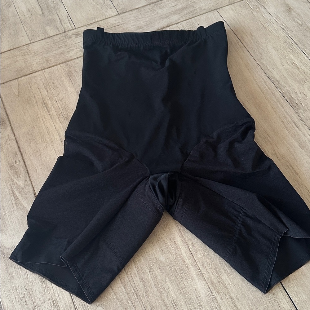 HoneyLove SculptWear SuperPower Short Womens Size M Black Shapewear Sculpting
